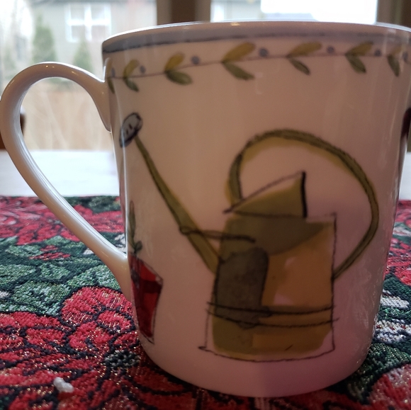 Mugs - Picture 4 of 11